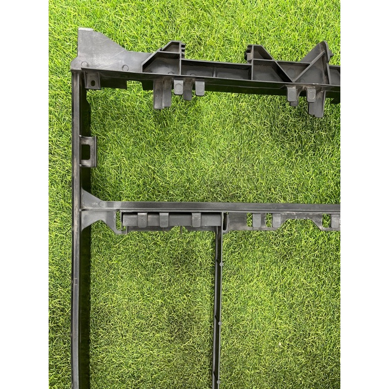 Рамка радиатора (кузов и элементы) BMW 7-series E38 1996 M60B40 17111737826