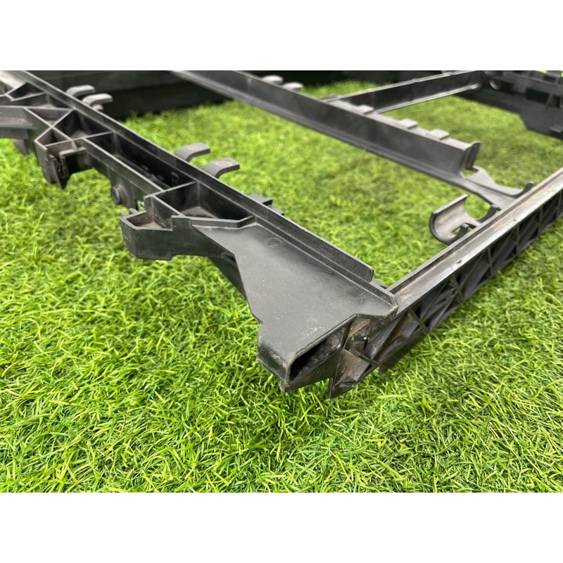 Рамка радиатора (кузов и элементы) BMW 7-series E38 1996 M60B40 17111737826