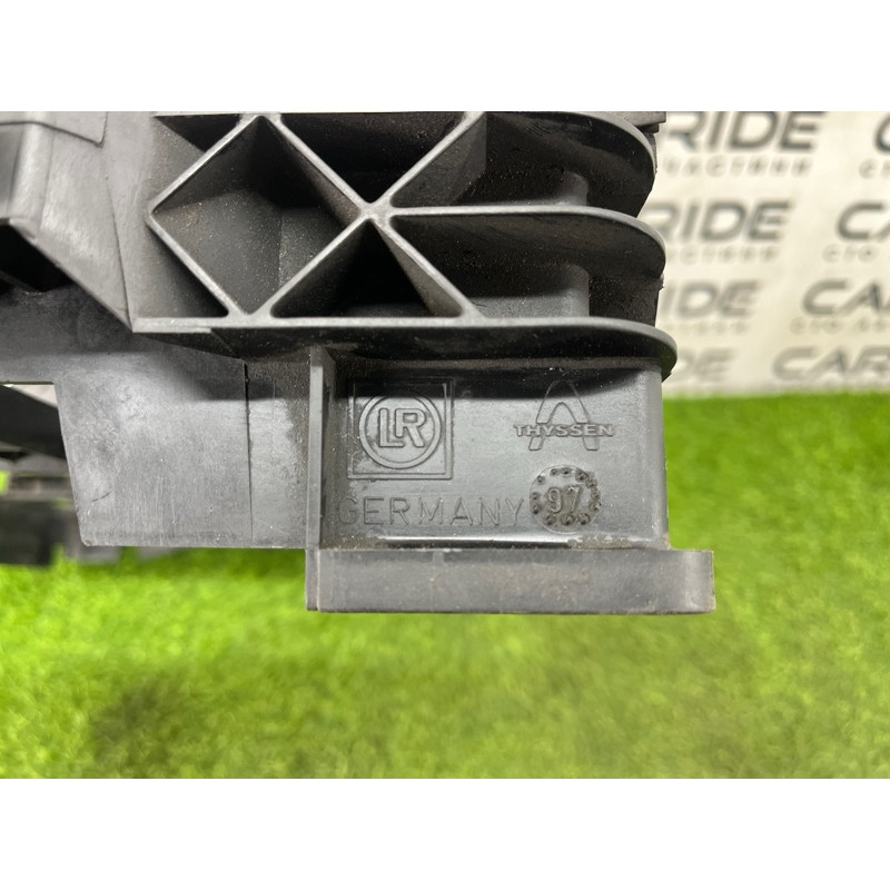 Рамка радиатора (кузов и элементы) BMW 7-series E38 1996 M60B40 17111737826