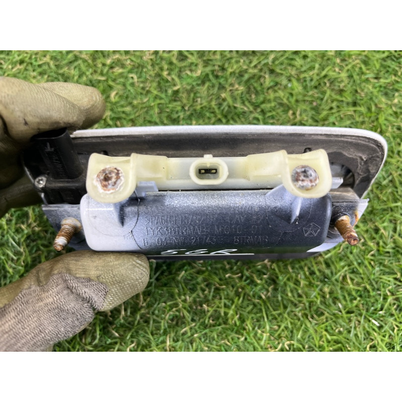 Ручка багажника (кузов и элементы) Jeep Grand Cherokee WK2 2017 3.6 1YK38GW7AD