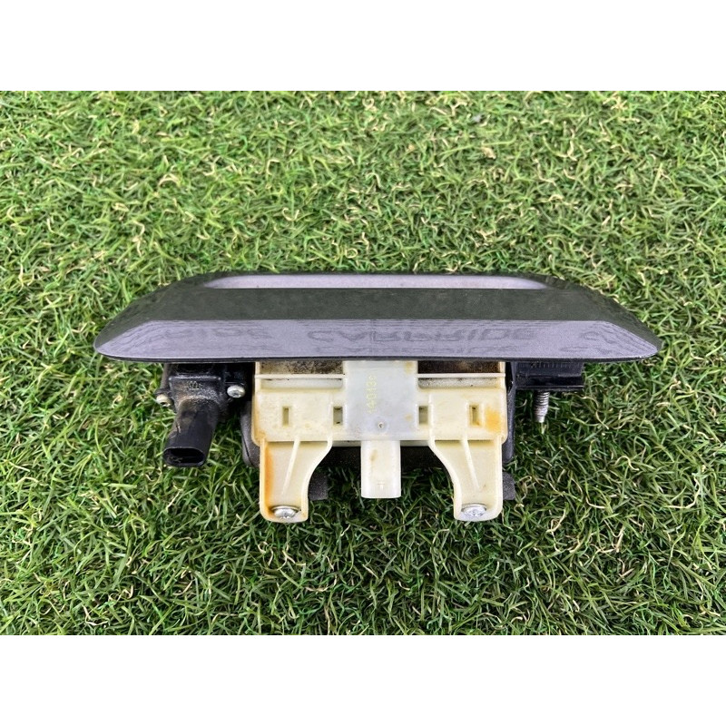 Ручка багажника (кузов и элементы) Jeep Grand Cherokee WK2 2014 3.0 Diesel EXF 1YK38LAUAA