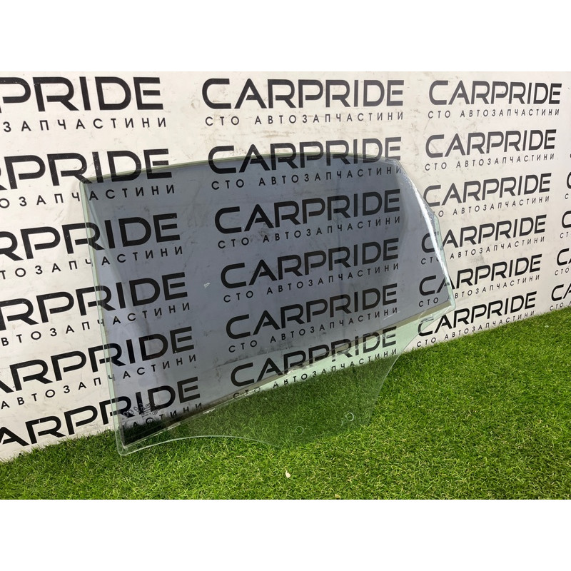 Стекло (кузов и элементы) AUDI A4 B8 2012 2.0 CAEB 8K5845206E