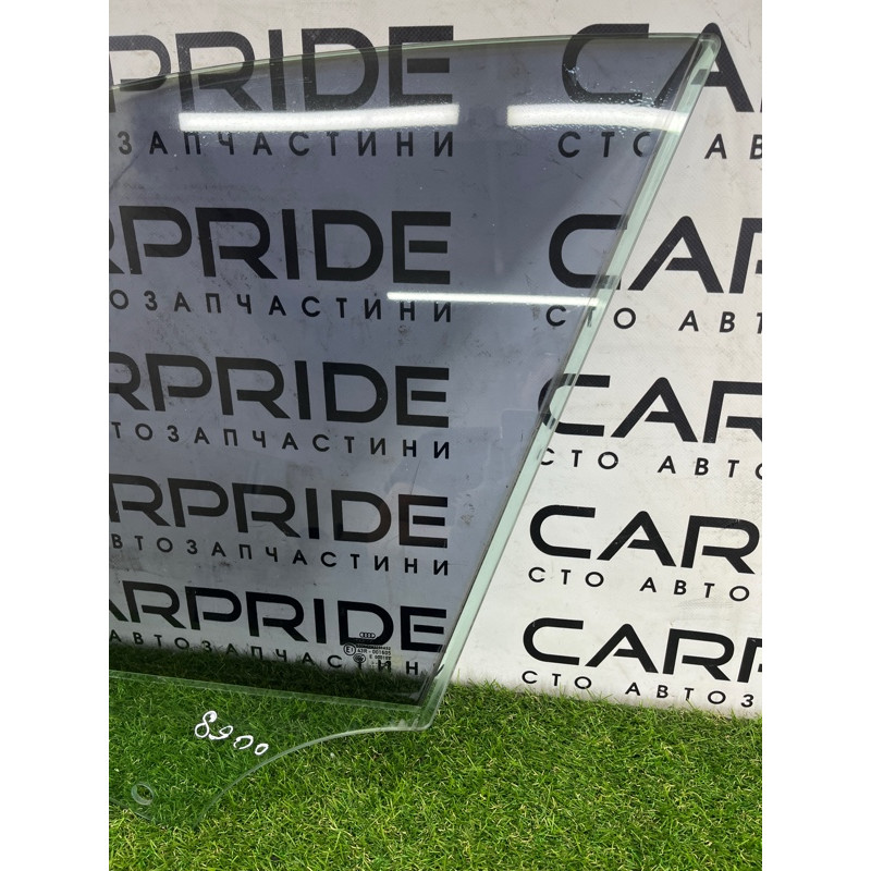 Стекло (кузов и элементы) AUDI A4 B8 2012 2.0 CAEB 8K0845201D