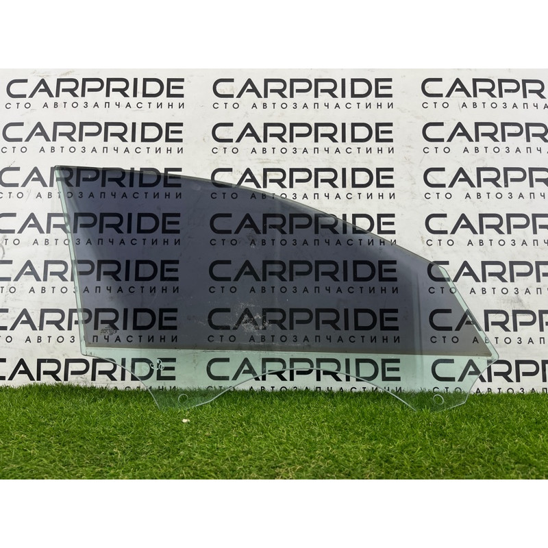 Стекло (кузов и элементы) AUDI A4 B8 2012 2.0 CAEB 8K0845201D