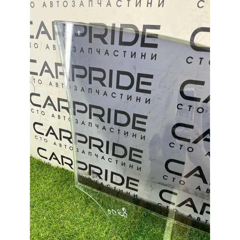 Стекло (кузов и элементы) AUDI A4 B8 2012 2.0 CAEB 8K0845201D