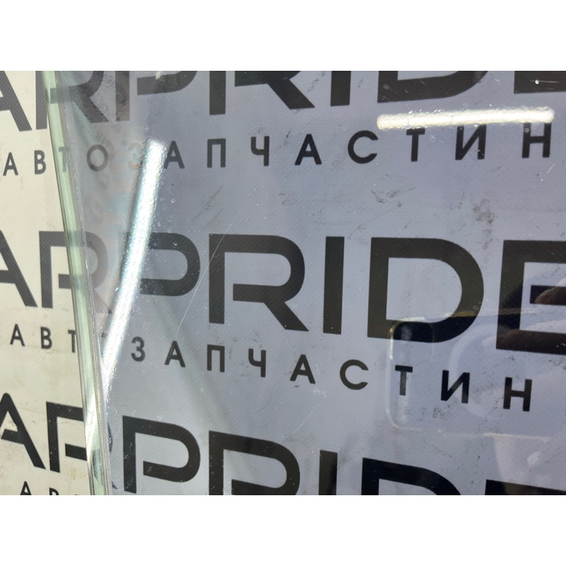 Стекло (кузов и элементы) AUDI A4 B8 2012 2.0 CAEB 8K0845201D