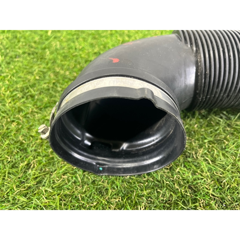 Патрубок воздушного фильтра (впускная система) AUDI A5 F5 2020 2.0 CYMC 06L129629G