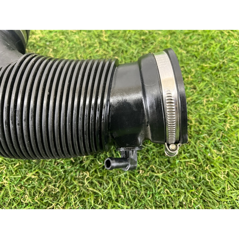 Патрубок воздушного фильтра (впускная система) AUDI A5 F5 2020 2.0 CYMC 06L129629G