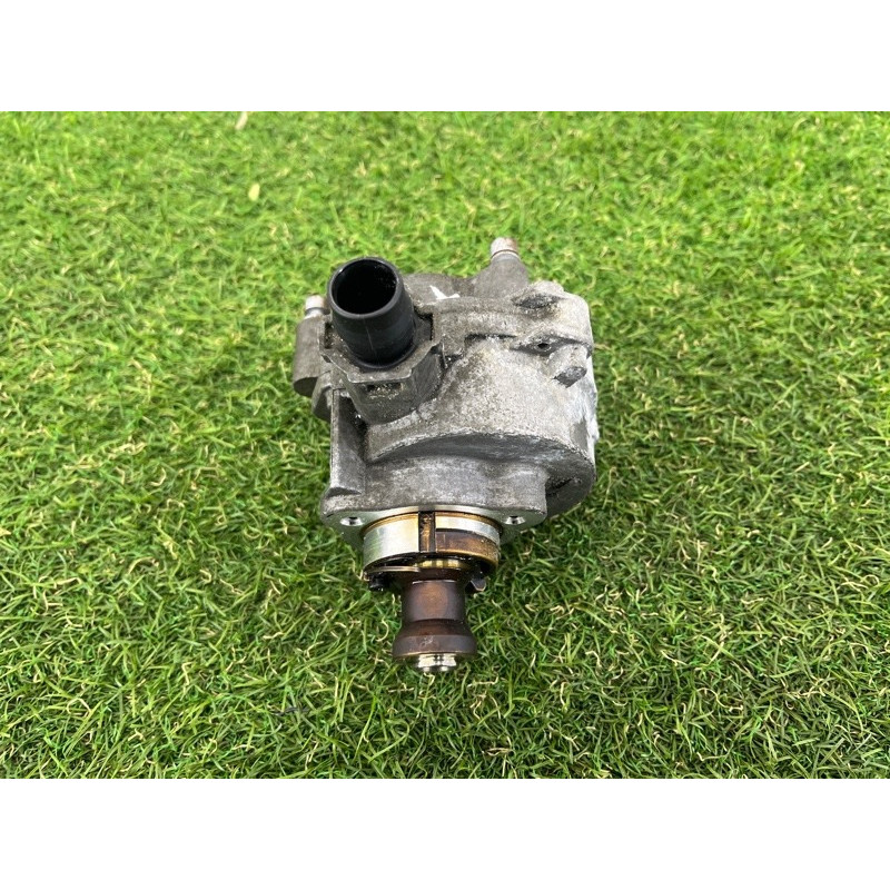 Вакуумний насос (гальмівна система) BMW 3-series E93 2008 3.0 N54 11667519458