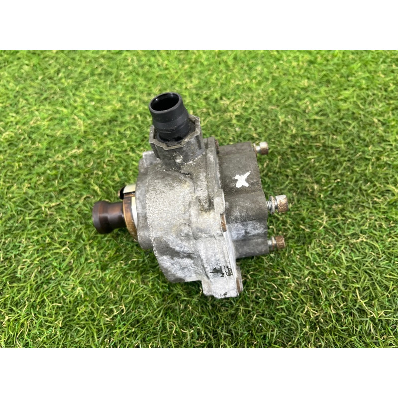 Вакуумний насос (гальмівна система) BMW 3-series E93 2008 3.0 N54 11667519458