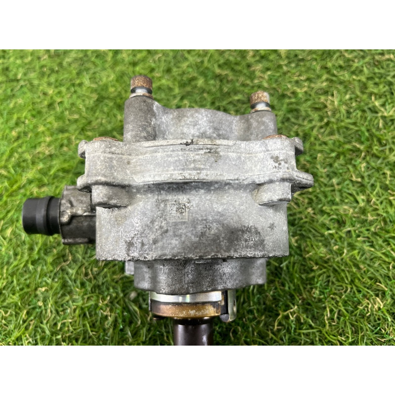 Вакуумний насос (гальмівна система) BMW 3-series E93 2008 3.0 N54 11667519458