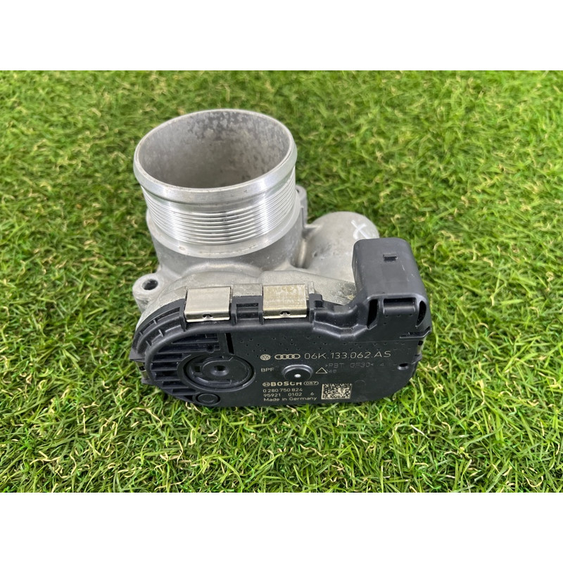 Дроссельная заслонка (электрика двигателя) AUDI A5 F5 2020 2.0 CYMC 06K133062AS