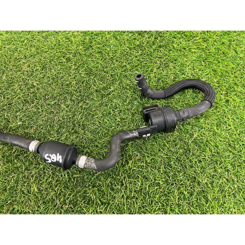 Клапан вентиляции топливного бака (топливная система) AUDI Q5 8R 2012 3.2 CALB 06H906517G