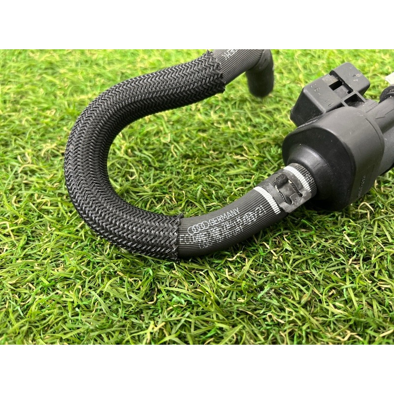 Клапан вентиляции топливного бака (топливная система) AUDI Q5 8R 2012 3.2 CALB 06H906517G