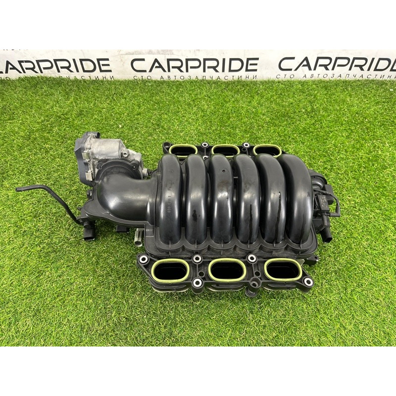 Коллектор впускной (впускная система) AUDI Q5 8R 2012 3.2 CALB 06E133210M