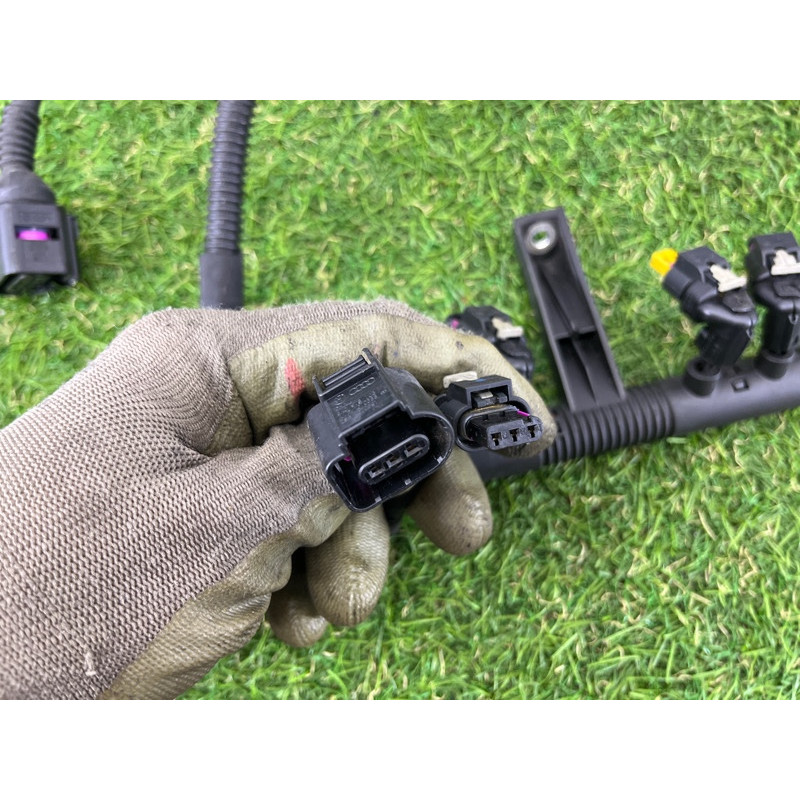 Проводка моторная (электрика двигателя) AUDI Q5 8R 2012 3.2 CALB 8K1971072KQ