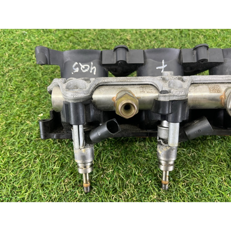 Коллектор впускной (впускная система) AUDI Q5 8R 2012 3.2 CALB 06E133125D