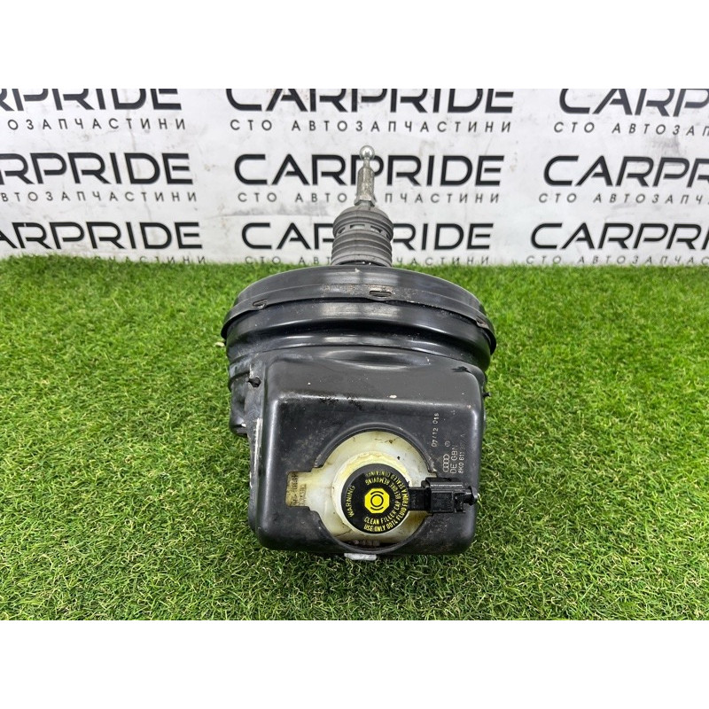 Вакуумный усилитель тормозов в сборе (тормозная система) AUDI A4 B8 2012 2.0 CAEB 8K0612107B