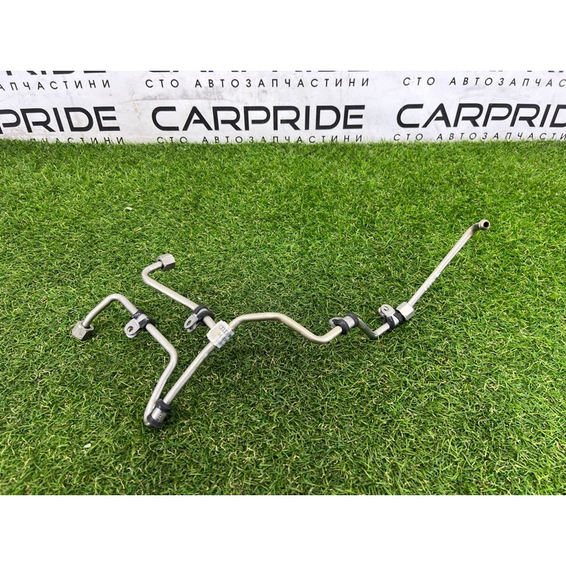 Трубка топливная (топливная система) AUDI Q5 8R 2012 3.2 CALB 06E127501AB