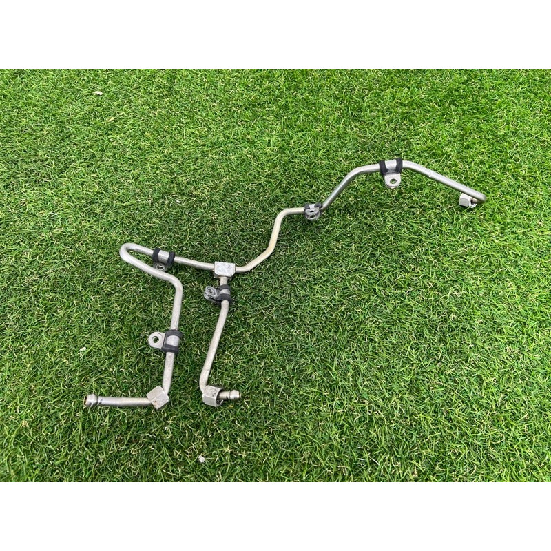 Трубка топливная (топливная система) AUDI Q5 8R 2012 3.2 CALB 06E127501AB