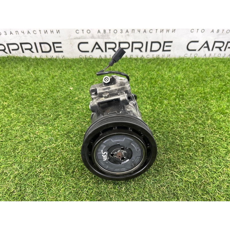 Компрессор кондиционера (отопление и кондиционирование) AUDI Q5 8R 2012 3.2 CALB 8K0260805K