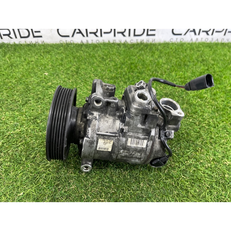 Компрессор кондиционера (отопление и кондиционирование) AUDI Q5 8R 2012 3.2 CALB 8K0260805K