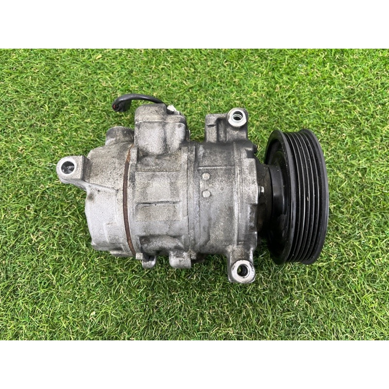 Компрессор кондиционера (отопление и кондиционирование) AUDI Q5 8R 2012 3.2 CALB 8K0260805K