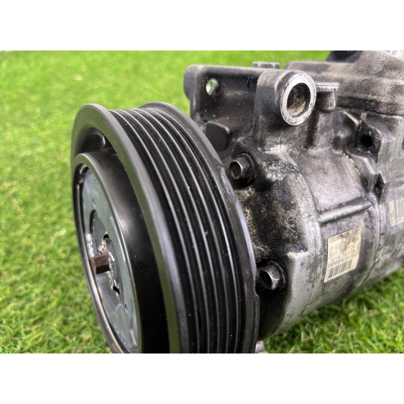Компрессор кондиционера (отопление и кондиционирование) AUDI Q5 8R 2012 3.2 CALB 8K0260805K