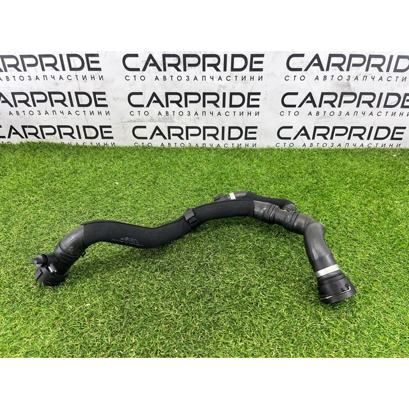 Патрубок (система охлаждения) AUDI A4 B8 2012 2.0 CAEB 8K0121055N