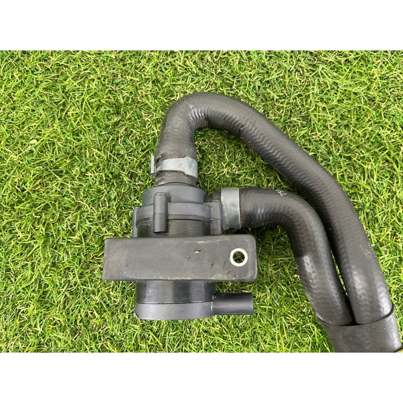 Помпа электрическая (электрика) AUDI Q5 8R 2012 3.2 CALB 1K0965561G