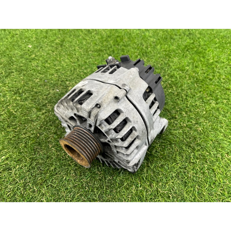 Генератор (электрика) BMW X5 E70 2011 3.0 N57 12317807187