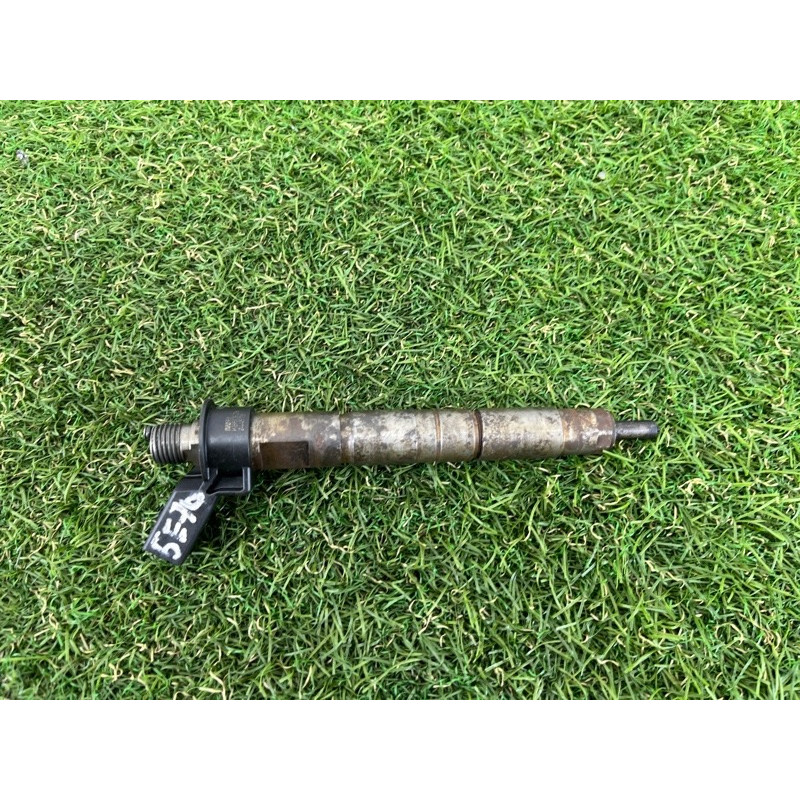 Форсунка топливная (топливная система) BMW X5 E70 2011 3.0 N57 13537805428