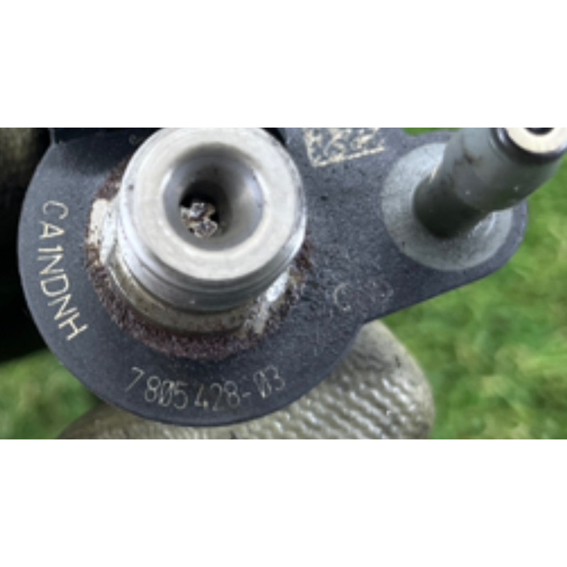 Форсунка топливная (топливная система) BMW X5 E70 2011 3.0 N57 13537805428