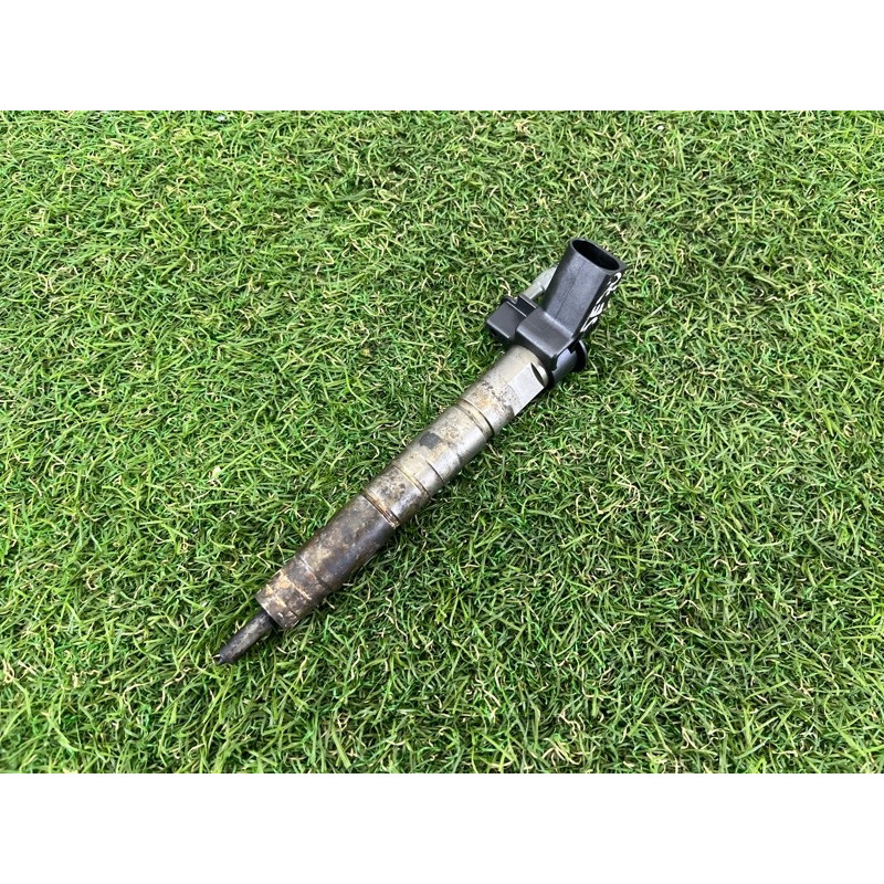 Форсунка топливная (топливная система) BMW X5 E70 2011 3.0 N57 13537805428