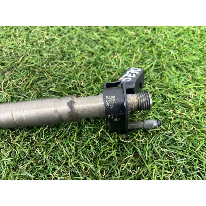 Форсунка топливная (топливная система) BMW X5 E70 2011 3.0 N57 13537805428