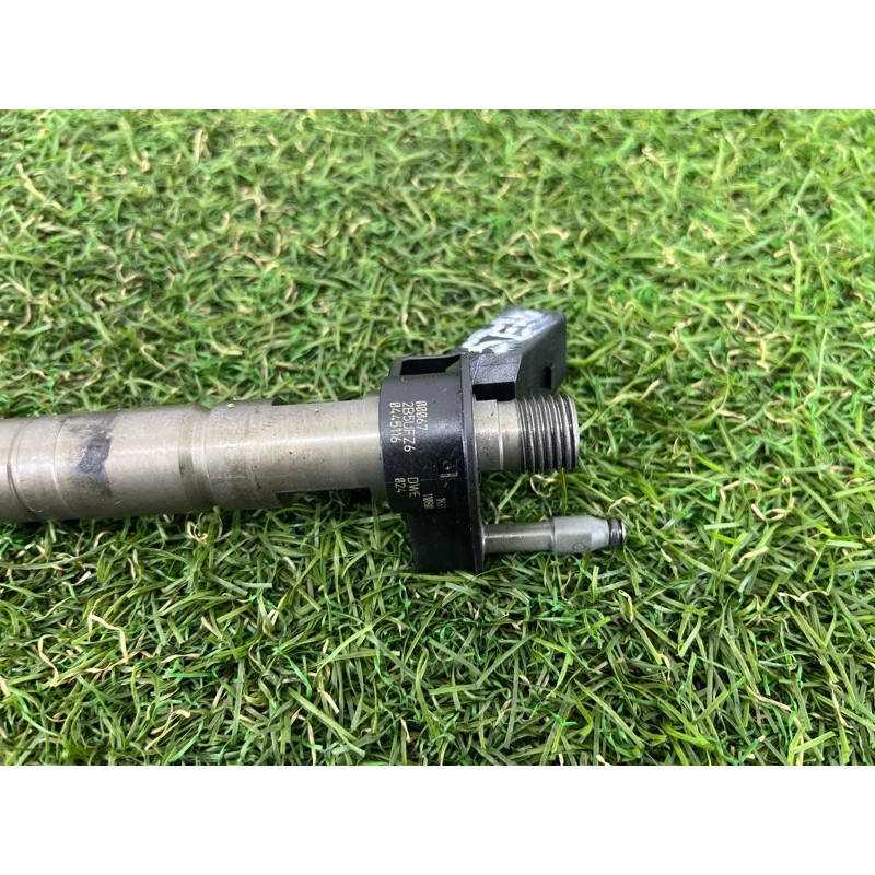 Форсунка топливная (топливная система) BMW X5 E70 2011 3.0 N57 13537805428