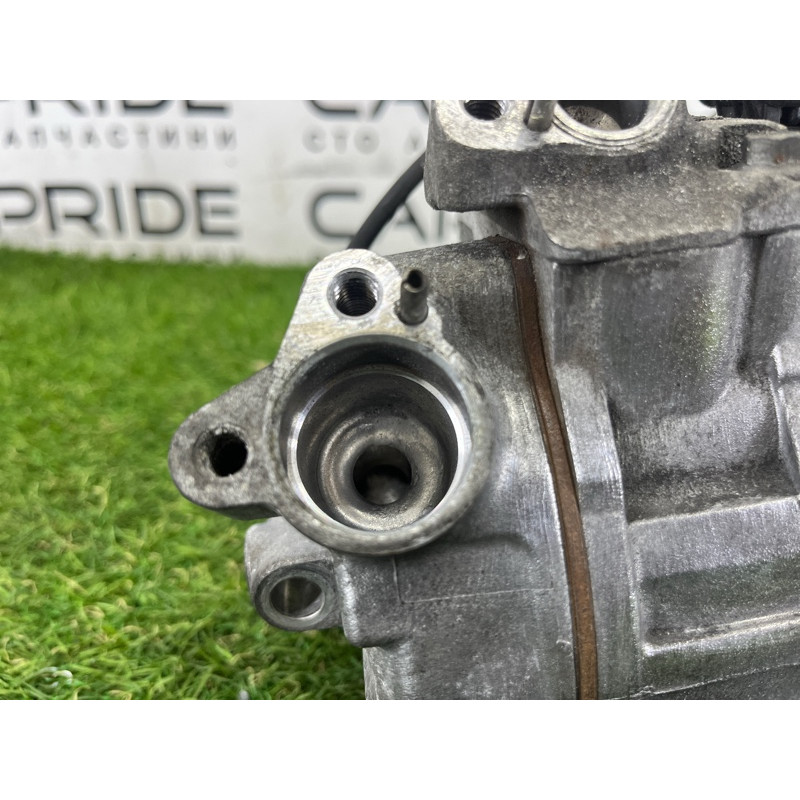 Компрессор кондиционера (отопление и кондиционирование) BMW X5 E70 2011 3.0 N57 64526987890