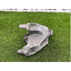 Кронштейн подушки двигателя