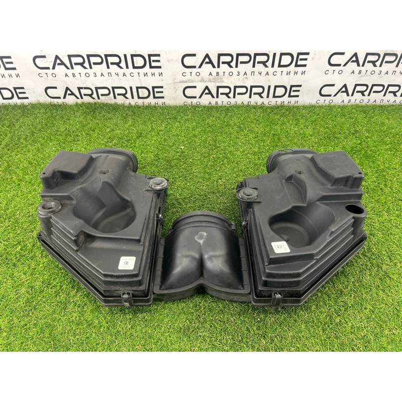 Корпус воздушного фильтра (впускная система) BMW X5 E70 2009 4.8 N62N 13717558725