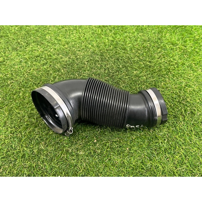 Патрубок воздушного фильтра (впускная система) AUDI SQ5 FY 2018 3.0 CWGD 06M129629A