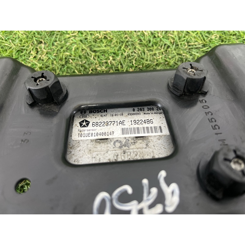 Дистроник (электрика / датчики) Jeep Grand Cherokee WK2 2014 3.0 Diesel EXF 68223771AH