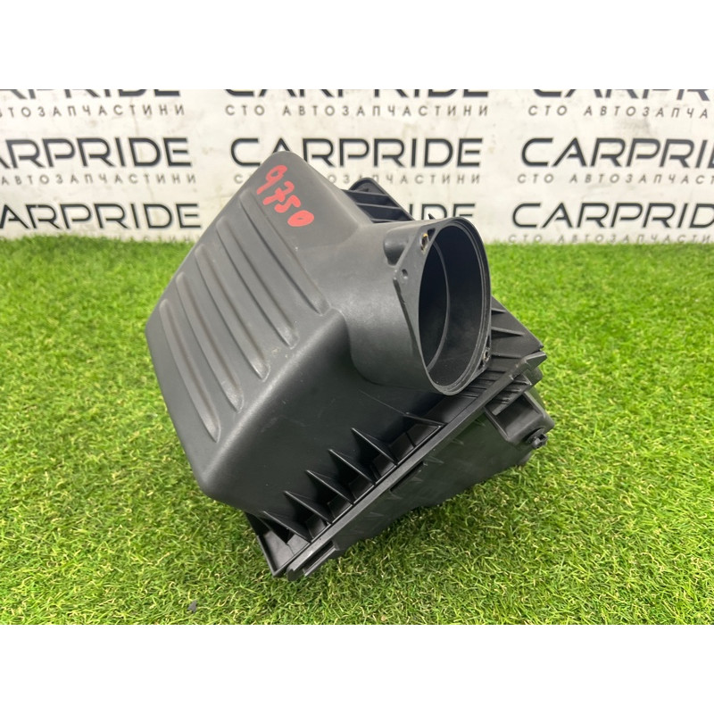 Корпус воздушного фильтра (впускная система) Jeep Grand Cherokee WK2 2014 3.0 Diesel EXF 68213830AA