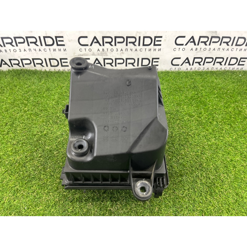 Корпус воздушного фильтра (впускная система) Jeep Grand Cherokee WK2 2014 3.0 Diesel EXF 68213830AA