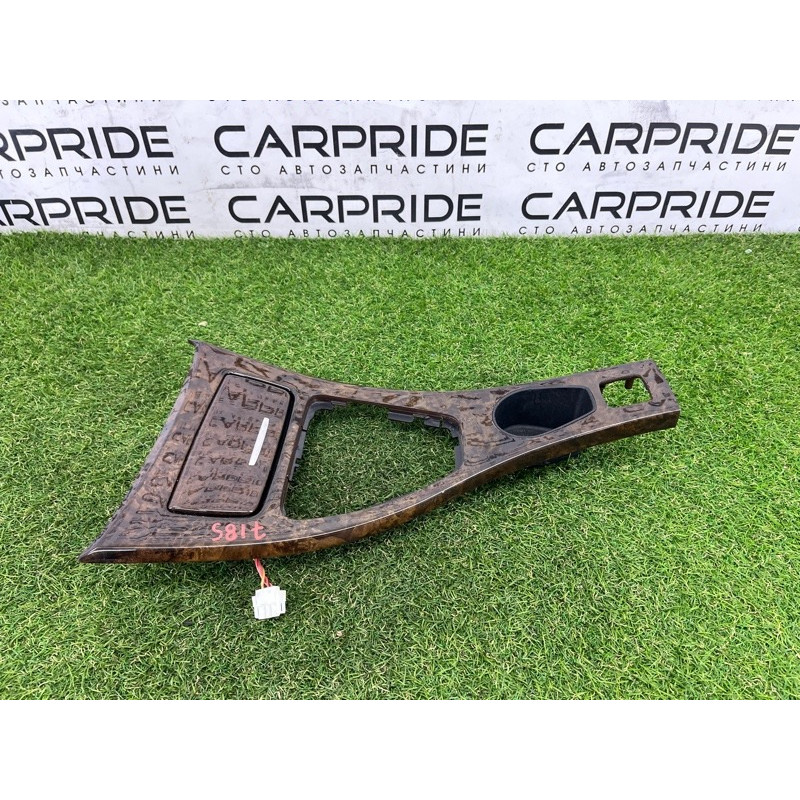 Декоративная накладка центральной консоли (салон) BMW 3-series E93 2008 3.0 N54 51167137486