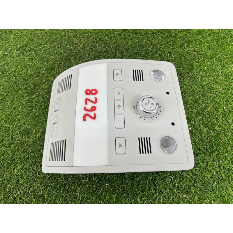 Плафон салона (салон) Volkswagen Touareg NF 2013 3.6 7P6947105H2EN