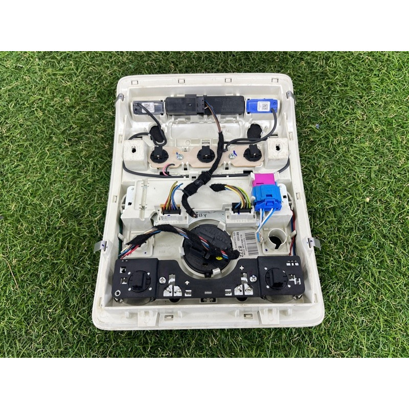 Плафон салона (салон) Volkswagen Touareg NF 2013 3.6 7P6947105H2EN