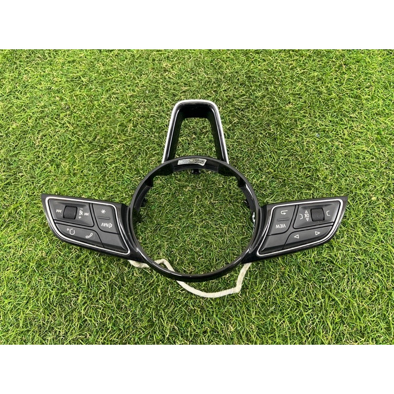 Кнопки руля (электрика / кнопки) AUDI A4 B9 2017 2.0 DBPA 8W0951523FXHA
