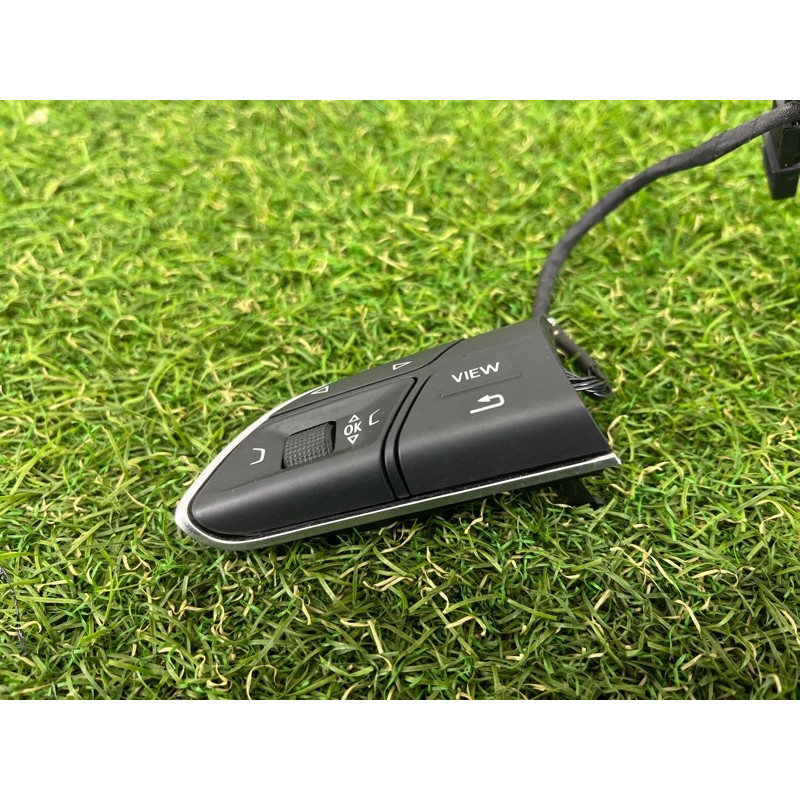 Кнопки руля (электрика / кнопки) AUDI SQ5 FY 2018 3.0 CWGD 4M0951523AXHA