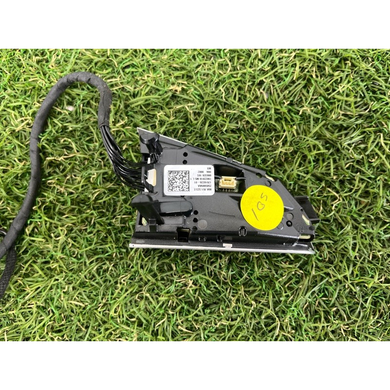 Кнопки руля (электрика / кнопки) AUDI SQ5 FY 2018 3.0 CWGD 4M0951523AXHA