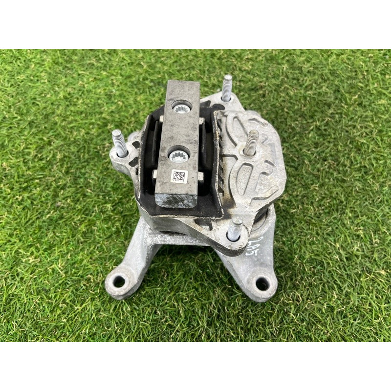 Подушка КПП (трансмісія) AUDI A5 F5 2020 2.0 CYMC 8W0399156BH